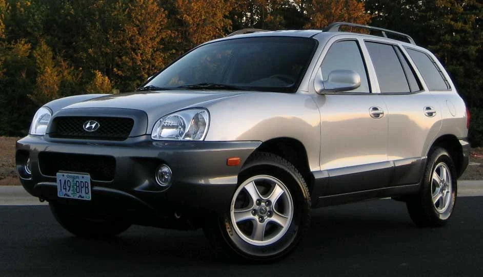 Hyundai Santa Fe (2004) – Spacious and Versatile SUV
